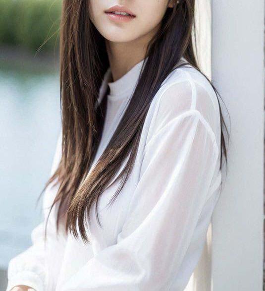 女性の写真